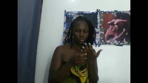 Snapshot of melanie_goddesss chatting on September 2025 07:57:02 PM milly online show from September 2025 07:57:02 PM