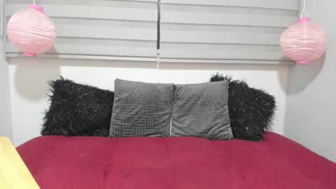 Melanie  online show from February 2025 10:14:02 AM