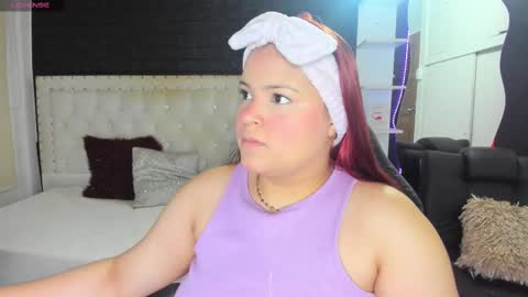 Melanie  online show from March 2025 04:03:02 AM