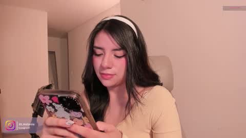 Melanie online show from December 2025 11:24:01 PM