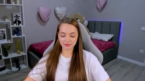 MelanieAlves online show from March 2026 02:44:01 PM