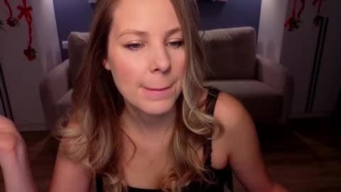 Melanie Bennett online show from February 2026 06:10:01 AM