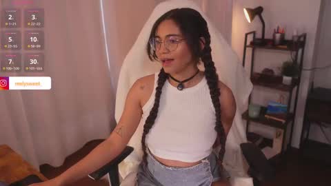 Snapshot of melanieryann_ chatting on September 2025 11:44:02 AM Ig melysweet   online show from September 2025 11:44:02 AM
