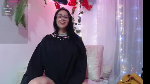 Snapshot of melanishaw chatting on October 2025 03:04:02 AM melany sox online show from October 2025 03:04:02 AM