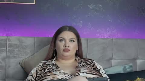 melanniebrown online show from December 2024 06:33:01 AM