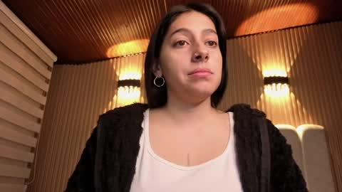 melanny_petite online show from April 2026 01:00:02 PM