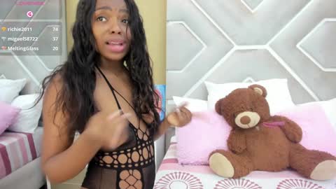 Melanie online show from February 2025 02:37:01 PM