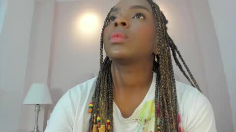 Melanie online show from December 2025 05:35:01 AM