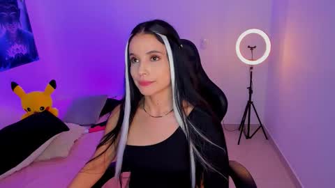 Snapshot of melanyrouse1 chatting on March 2026 02:04:02 AM melanyrouse1 online show from March 2026 02:04:02 AM