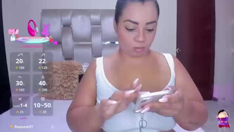 Snapshot of melanyshayk chatting on October 2025 10:49:02 PM Melany online show from October 2025 10:49:02 PM