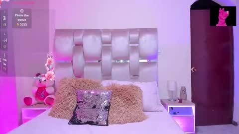 Snapshot of melanyshayk chatting on October 2025 01:50:02 AM Melany online show from October 2025 01:50:02 AM