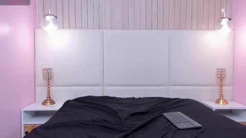 Snapshot of melanywayne_ chatting on October 2025 11:05:01 PM Melany online show from October 2025 11:05:01 PM