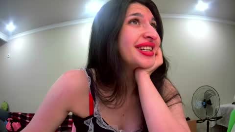 Snapshot of melena_caramel chatting on May 2026 07:41:02 PM melena_caramel online show from May 2026 07:41:02 PM
