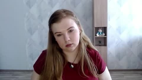 Snapshot of melina_beauty chatting on March 2026 08:19:01 AM Melina online show from March 2026 08:19:01 AM