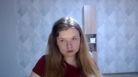 Snapshot of melina_beauty chatting on April 2026 06:57:02 PM Melina online show from April 2026 06:57:02 PM