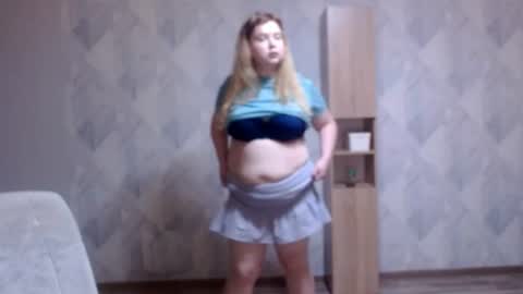 Melina online show from June 2026 12:20:01 AM