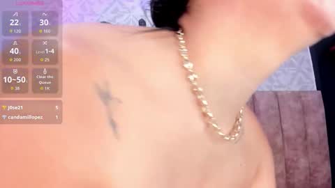 Mel online show from October 2025 04:43:01 AM