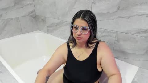 Melinda online show from January 2025 05:12:02 PM