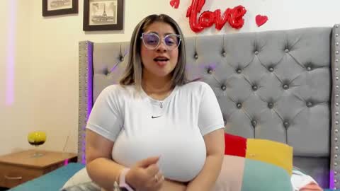 Melinda online show from March 2025 08:34:01 PM