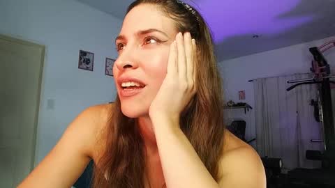 Snapshot of melisacreamy chatting on April 2026 02:33:02 AM Melisa online show from April 2026 02:33:02 AM