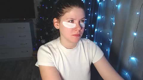 Snapshot of melissa__ray chatting on January 2025 07:50:02 PM Melissa Ray online show from January 2025 07:50:02 PM