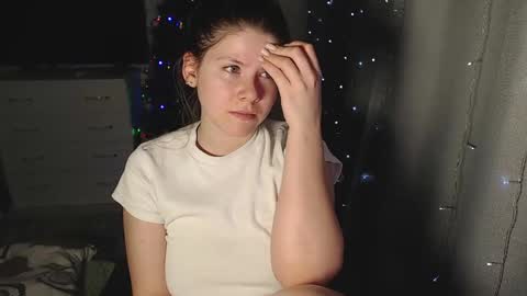 Snapshot of melissa__ray chatting on January 2025 08:25:02 PM Melissa Ray online show from January 2025 08:25:02 PM