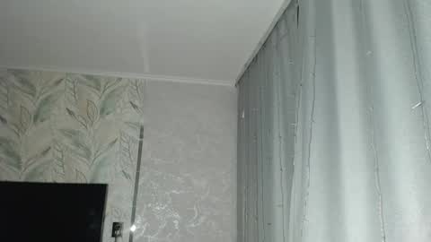 Snapshot of melissa__ray chatting on February 2025 05:23:02 PM Melissa Ray online show from February 2025 05:23:02 PM