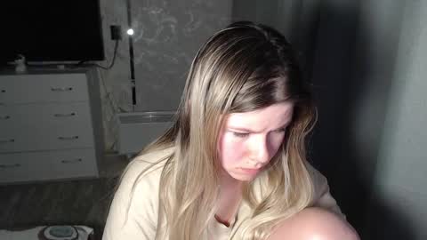 Snapshot of melissa__ray chatting on February 2025 05:37:01 PM Melissa Ray online show from February 2025 05:37:01 PM