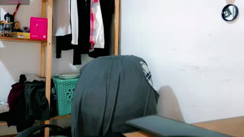 Snapshot of melissa_and_carol chatting on April 2026 01:13:02 PM Carol - Dany online show from April 2026 01:13:02 PM