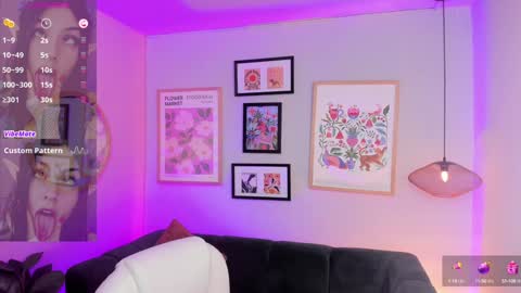 Snapshot of melissa_koster chatting on December 2024 02:11:02 AM Melissa 3 online show from December 2024 02:11:02 AM