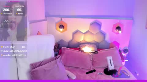 Snapshot of melissa_koster chatting on March 2025 06:41:01 AM Melissa 3 online show from March 2025 06:41:01 AM