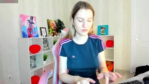 Snapshot of melissa_moooree chatting on February 2025 11:20:02 AM melissa_moooree online show from February 2025 11:20:02 AM