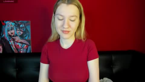 Snapshot of melissa_moooree chatting on September 2025 08:03:01 AM melissa_moooree online show from September 2025 08:03:01 AM