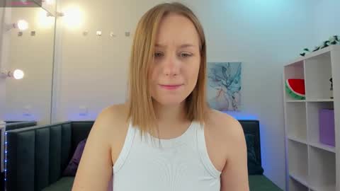 Snapshot of melissa_new22 chatting on October 2025 12:09:01 AM melissa_new22 online show from October 2025 12:09:01 AM