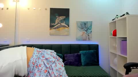 Snapshot of melissa_new22 chatting on October 2025 12:19:01 AM melissa_new22 online show from October 2025 12:19:01 AM