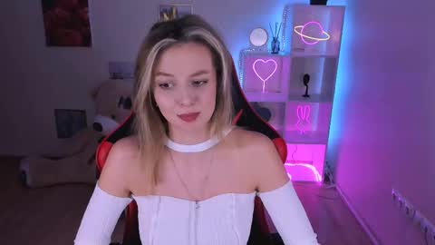 Melissa online show from February 2025 08:36:01 PM