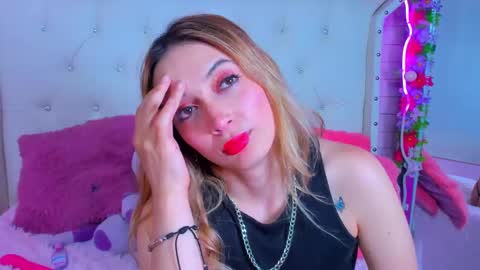 Snapshot of melissa_walker_ chatting on February 2025 11:26:02 PM Meli online show from February 2025 11:26:02 PM