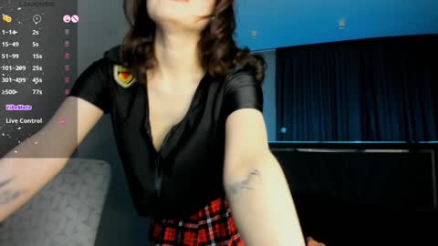 Lisaa online show from January 2025 12:57:02 PM