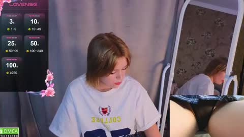 Snapshot of melissaavis chatting on April 2026 06:04:02 PM melissaavis online show from April 2026 06:04:02 PM