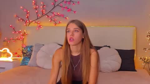 MelissaCrayzy online show from September 2025 12:15:02 PM