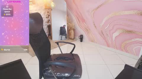 MELISSA online show from October 2025 08:59:01 AM