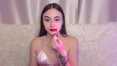 Mel online show from October 2025 08:02:02 AM