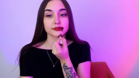 Mel online show from November 2025 11:34:02 AM