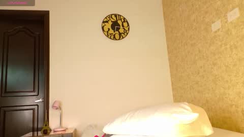 MelissaSam online show from September 2025 12:05:01 PM