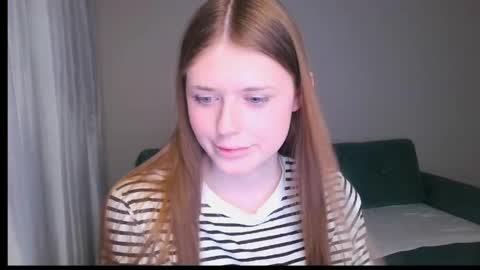 Snapshot of melissssa_bloom chatting on April 2026 04:35:01 PM Melissa online show from April 2026 04:35:01 PM