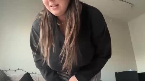 Snapshot of melkteeth chatting on October 2025 10:33:02 PM melkteeth online show from October 2025 10:33:02 PM