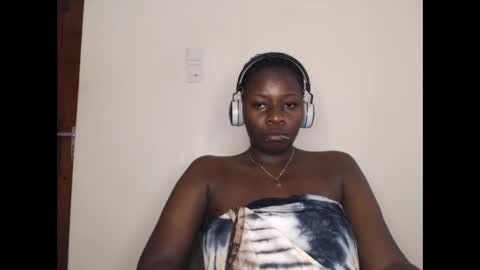 Snapshot of mellanin_pretty_ chatting on March 2026 07:22:02 AM . online show from March 2026 07:22:02 AM
