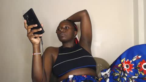 Snapshot of mellanin_pretty_ chatting on July 2026 07:21:01 PM . online show from July 2026 07:21:01 PM