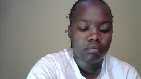 mell online show from February 2025 04:20:01 AM