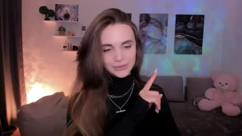 Snapshot of mellifluoustess chatting on May 2026 09:43:01 PM Tessa online show from May 2026 09:43:01 PM